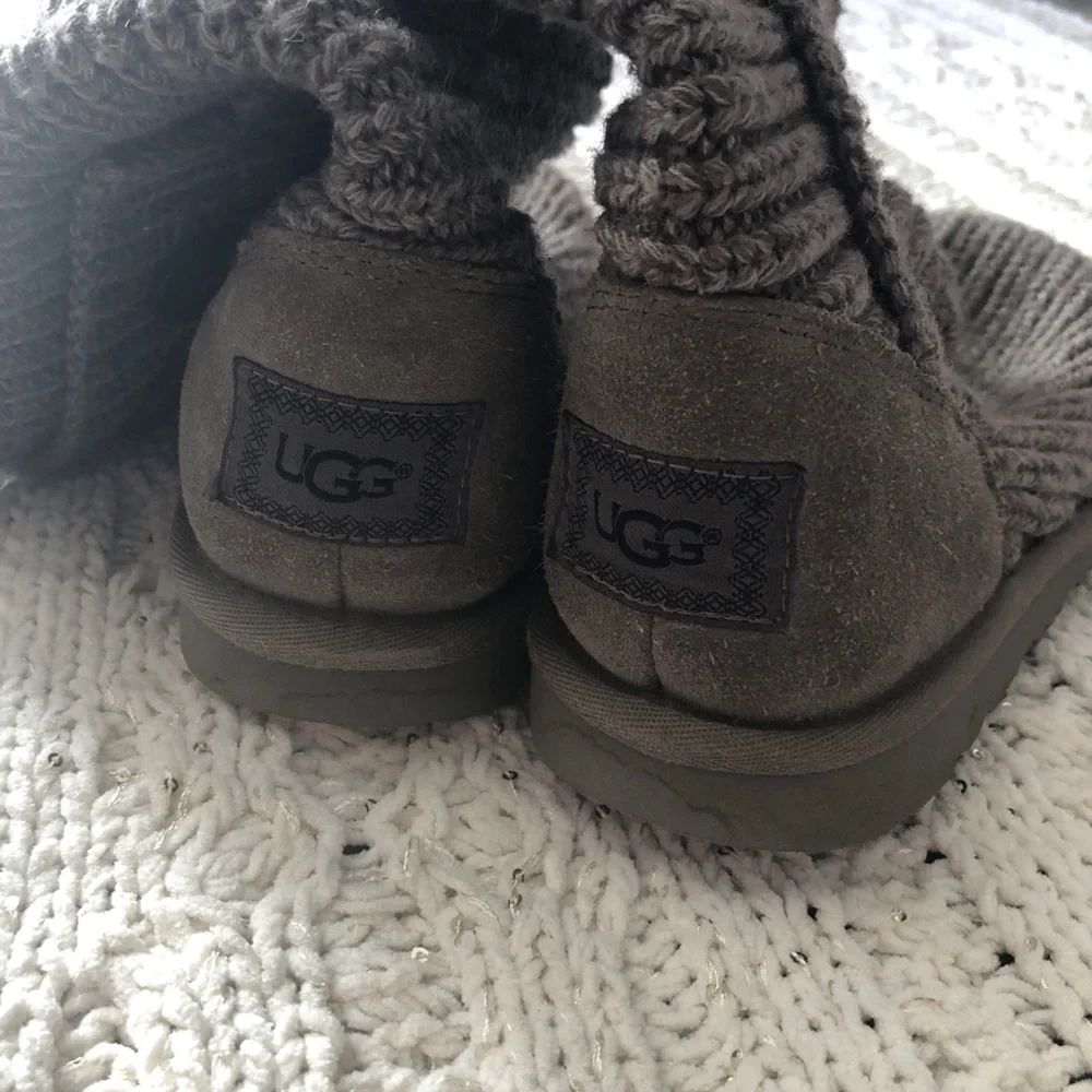 UGG Kids Knit Button Mid-Calf Boots in Gray